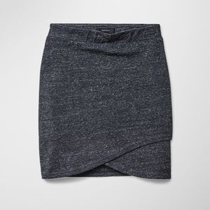 Aritzia Talula Skirt sz xxs